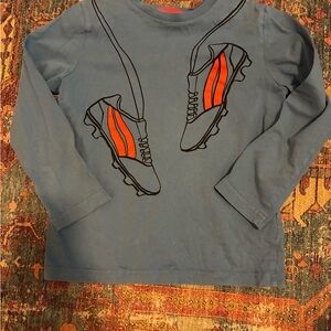 Mini Boden Size 6-7 Long Sleeve Soccer Cleats Shirt